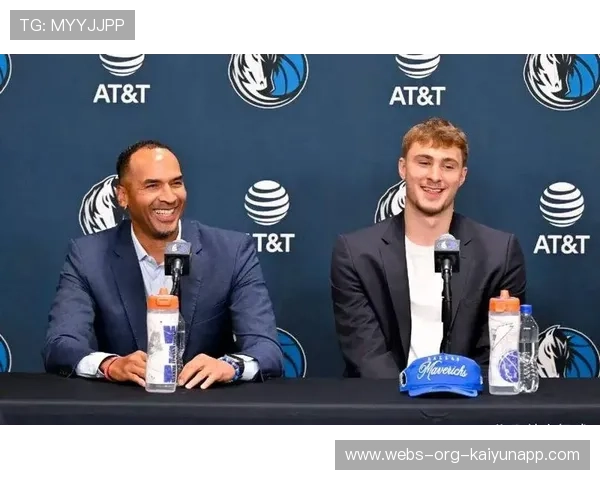 《独行侠球迷期待球队在休赛期进行积极操作》，独行侠球队人员名单