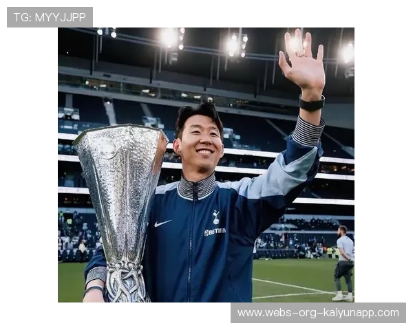 孙兴慜精妙斜塞助攻，热刺进攻顺畅极了